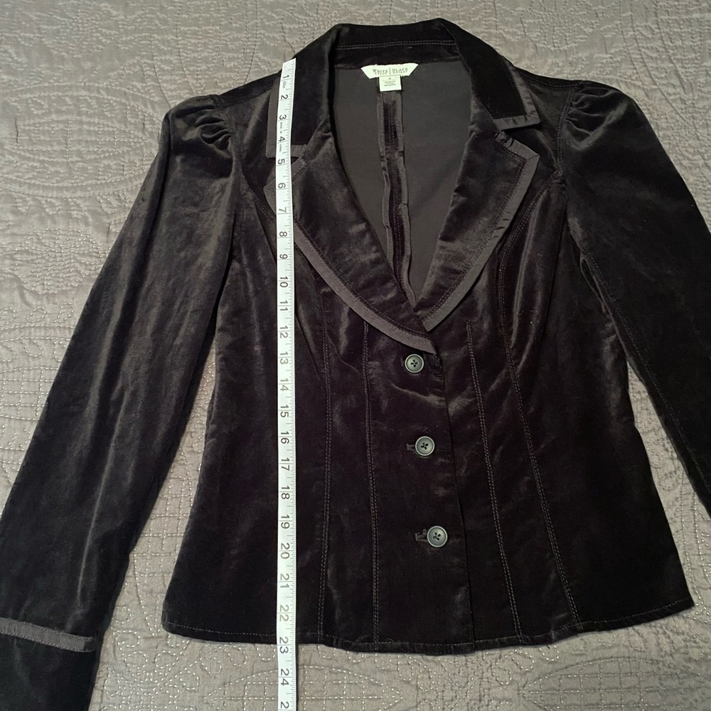 White House Black Market Black Velvet Blazer - Picture 8 of 13
